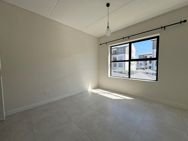 To Let 3 Bedroom Property for Rent in Sandown Western Cape